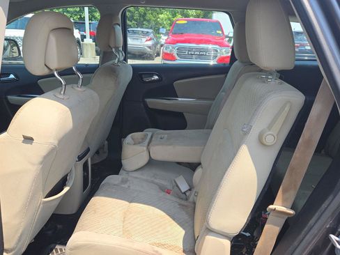 Used 2015 Dodge Journey American Value Package w/ Flexible Seating Group FWD image 15