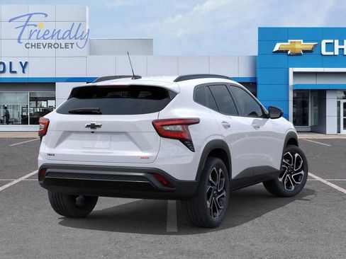 New 2026 Chevrolet Trax RS FWD image 4