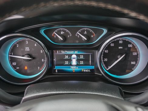 Used 2017 Buick Envision Essence FWD image 22
