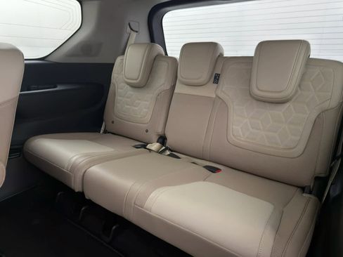 New 2026 Nissan Armada Platinum image 17