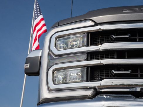 Certified 2024 Ford F250 Lariat w/ Chrome Package AWD/4WD image 11