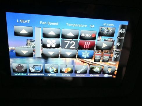 Used 2020 Cadillac Escalade ESV Platinum w/ Escalade Sport Edition image 16