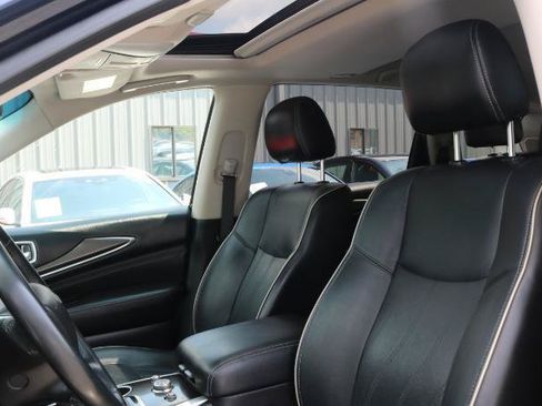 Used 2018 INFINITI QX60 Luxe w/ Premium Package AWD/4WD image 7