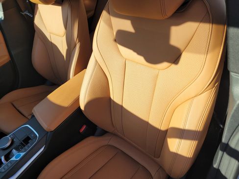 Used 2024 BMW i4 eDrive35 w/ Premium Package image 13