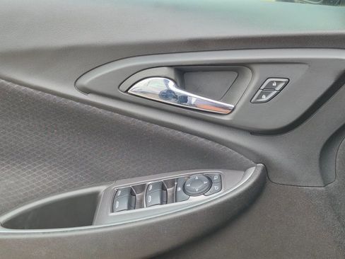 Used 2023 Chevrolet Malibu LT FWD image 9