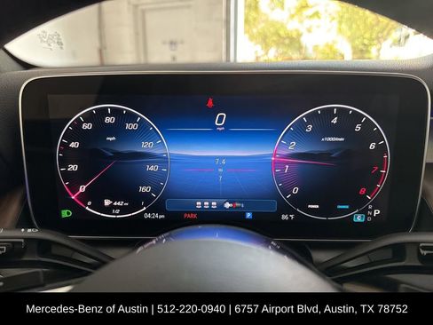 Used 2026 Mercedes-Benz GLC 300 4MATIC image 33