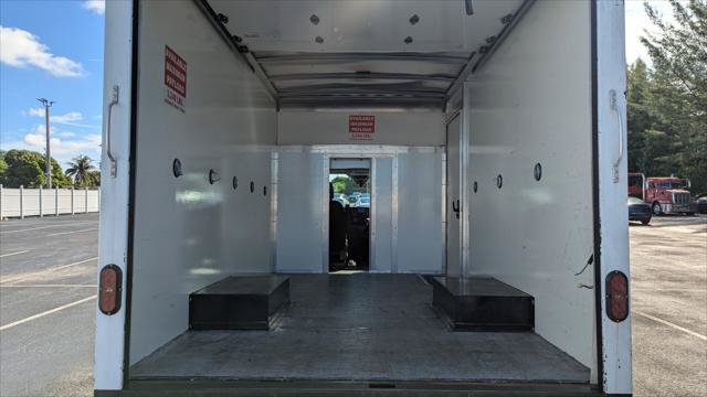 Used 2023 Ford Transit 350 DRW RWD image 17