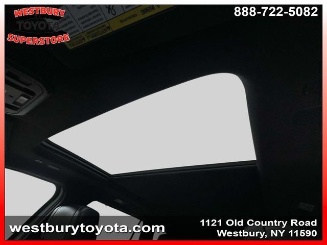 Used 2023 Toyota Sequoia Platinum AWD/4WD image 38