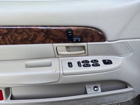 Used 2004 Mercury Grand Marquis GS RWD image 23