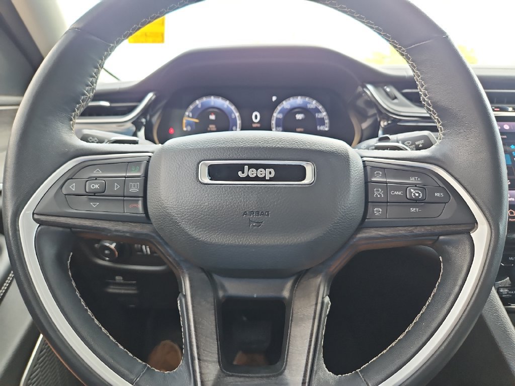 Used 2022 Jeep Grand Cherokee L Limited w/ Luxury Tech Group II RWD image 24