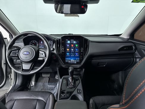 Used 2025 Subaru Crosstrek 2.5i Limited AWD/4WD image 4