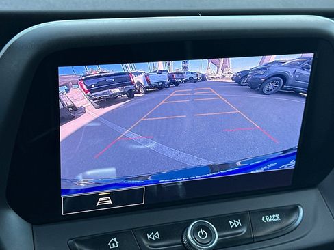 Used 2023 Chevrolet Camaro LT w/ Technology Package image 17