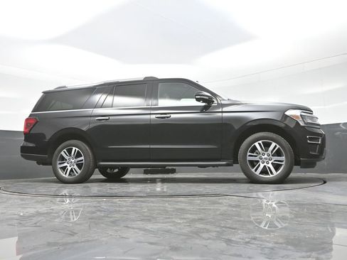 Used 2024 Ford Expedition Max Limited image 26