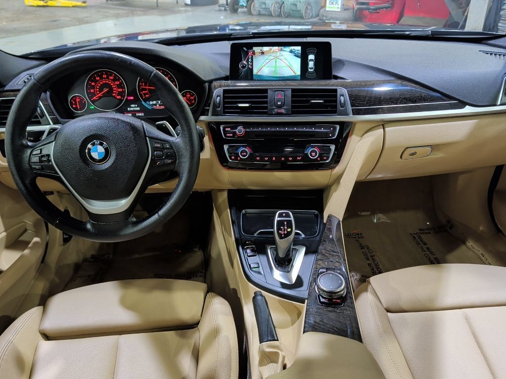 Used 2016 BMW 328i Sedan RWD image 15