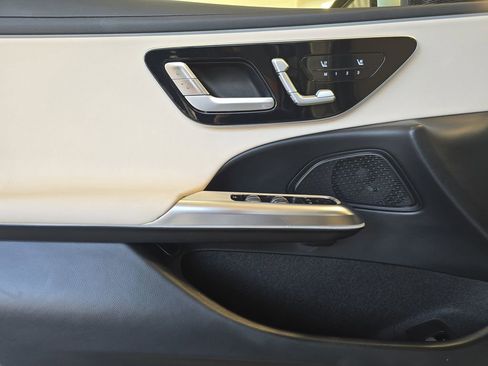 Certified 2025 Mercedes-Benz E 350 Sedan w/ Driver Assistance Package image 29