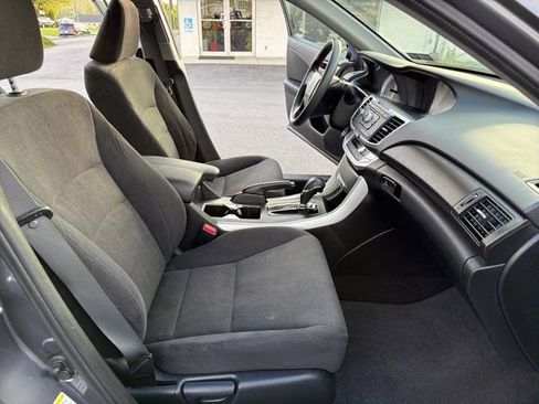 Used 2013 Honda Accord EX image 21