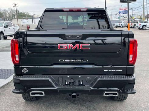 New 2026 GMC Sierra 1500 Denali image 4