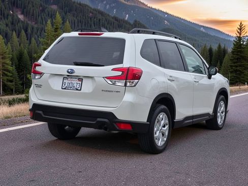 Certified 2024 Subaru Forester AWD/4WD image 7