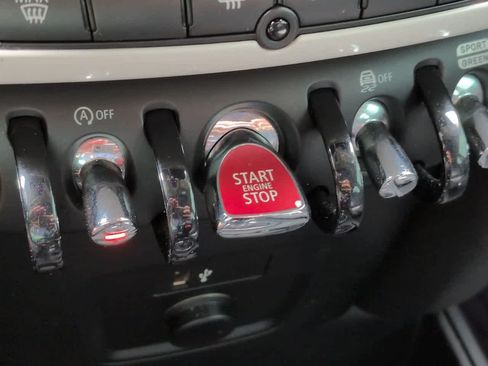 Used 2019 MINI Cooper Countryman S FWD image 28