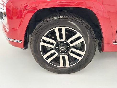 Certified 2024 Toyota 4Runner Limited AWD/4WD image 26