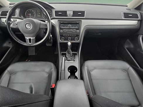 Used 2015 Volkswagen Passat 1.8T Wolfsburg Edition image 25