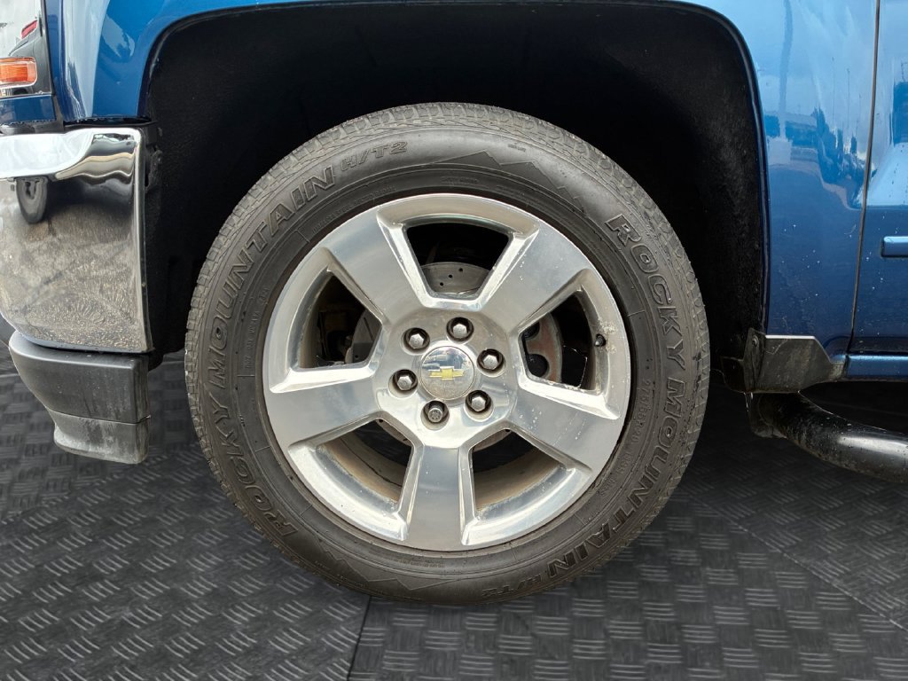 Used 2018 Chevrolet Silverado 1500 LT w/ Texas Edition RWD image 22