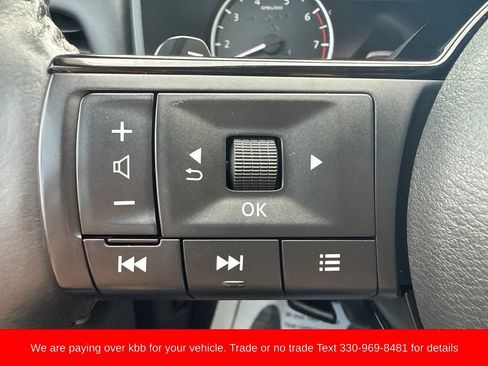 Used 2021 Nissan Rogue SV AWD/4WD image 19