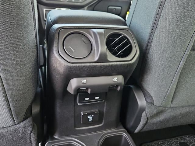 New 2026 Jeep Gladiator Sport AWD/4WD image 50