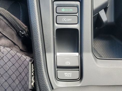 New 2025 Honda Accord SE image 36