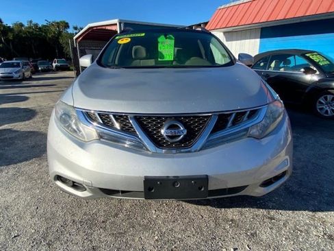 Used 2011 Nissan Murano SV image 2