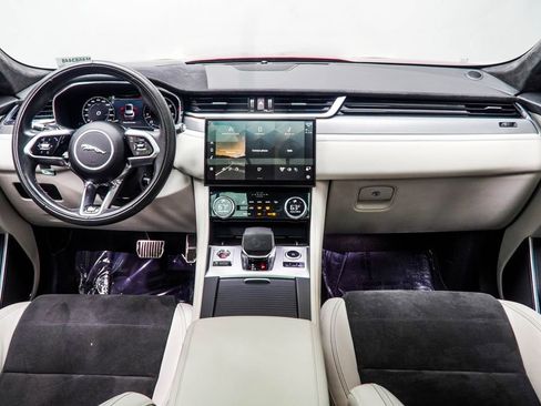 Used 2021 Jaguar F-PACE SVR AWD/4WD image 5
