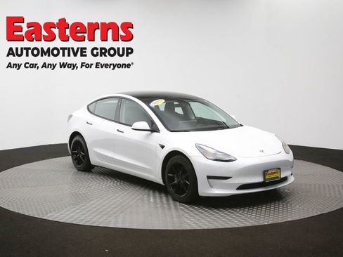 Used 2021 Tesla Model 3 Standard Range Plus RWD image 44