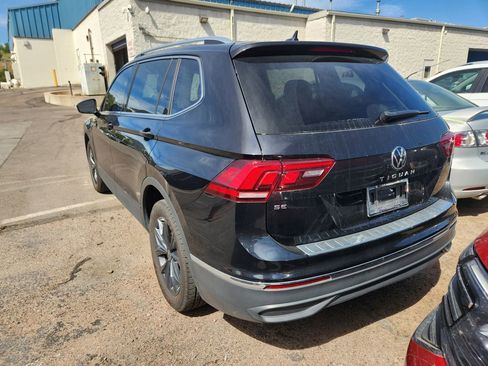 Used 2023 Volkswagen Tiguan SE FWD image 9
