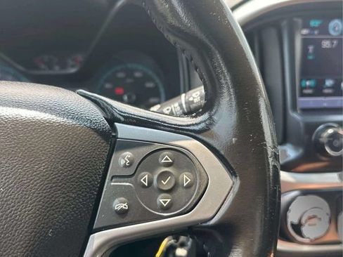 Used 2018 Chevrolet Colorado LT w/ Luxury Package, Chrome AWD/4WD image 19