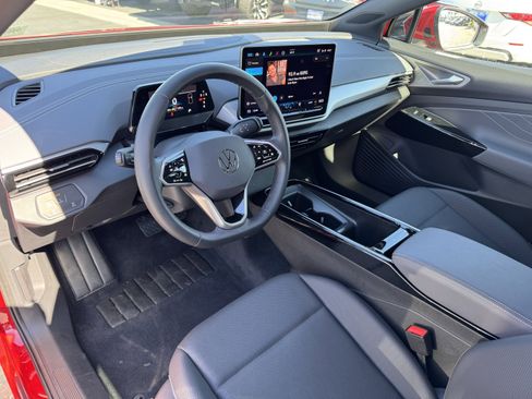 Certified 2025 Volkswagen ID.4 Pro S image 16