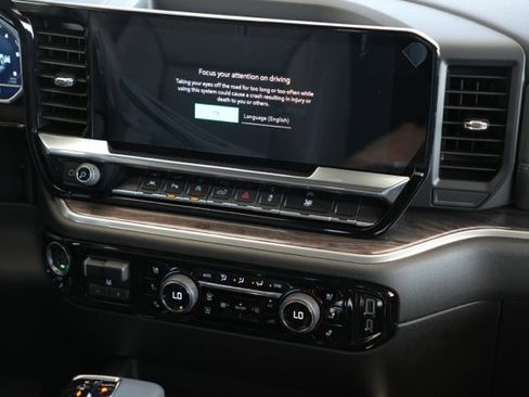 New 2025 Chevrolet Silverado 1500 LTZ w/ Technology Package image 16