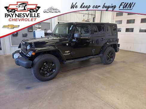 Used 2012 Jeep Wrangler Unlimited Sahara w/ Max Tow Pkg AWD/4WD image 1
