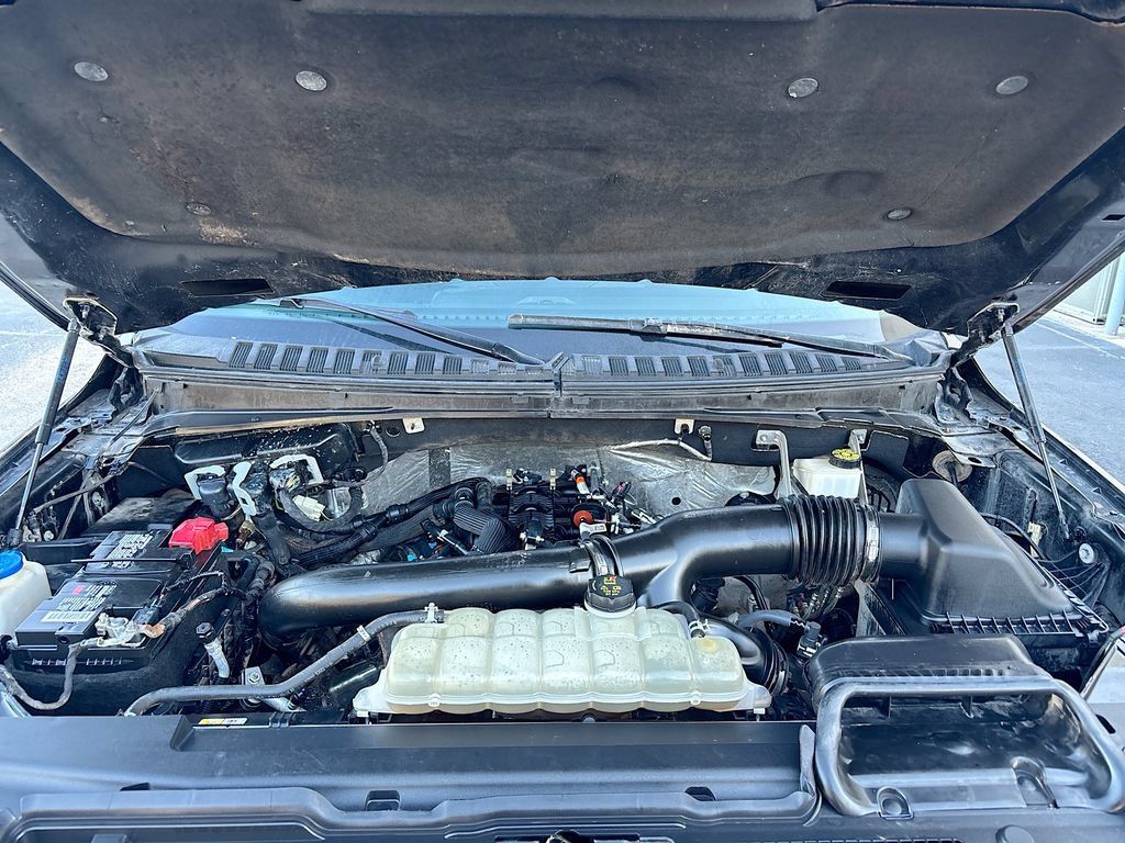 Used 2023 Ford Expedition Limited RWD image 31