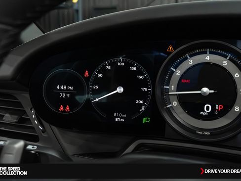 Used 2024 Porsche 911 Carrera S image 38