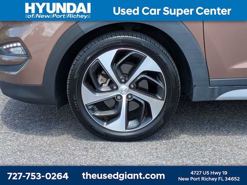 Used 2017 Hyundai Tucson Sport FWD image 10