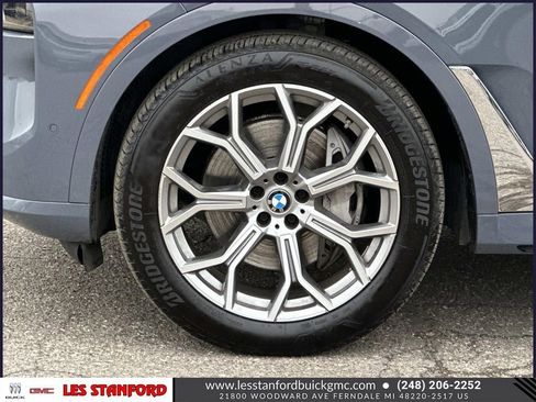 Used 2023 BMW X7 xDrive40i w/ Executive Package image 10