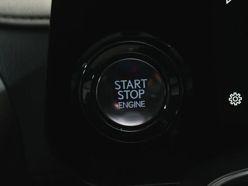 Used 2023 Lexus LX 600 F Sport w/ Accessory Package (Z1) AWD/4WD image 32