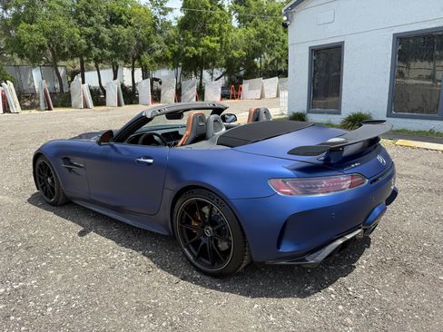 Used 2020 Mercedes-Benz AMG GT R image 8