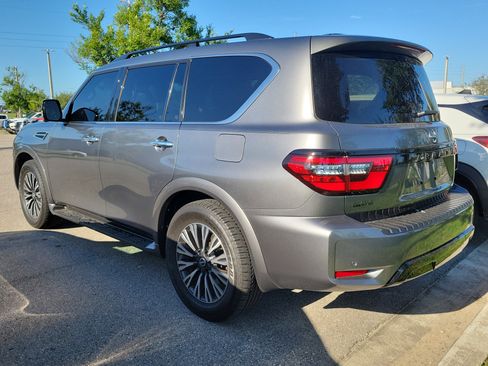 Certified 2024 Nissan Armada SL w/ Midnight Edition Package RWD image 4