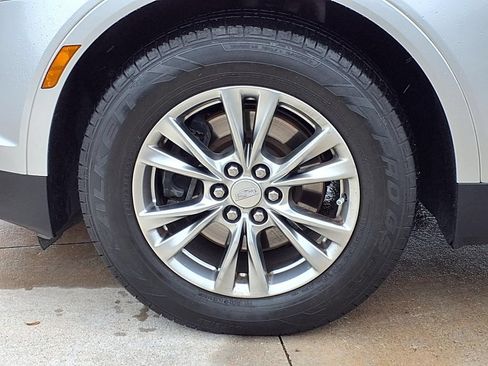 Used 2020 Cadillac XT5 Premium Luxury FWD image 26