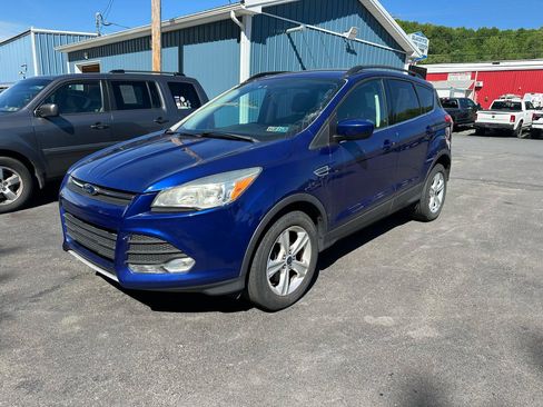 Used 2014 Ford Escape SE w/ Equipment Group 201A AWD/4WD image 1