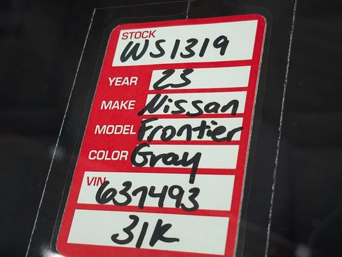 Used 2023 Nissan Frontier SV w/ SV Convenience Package AWD/4WD image 34