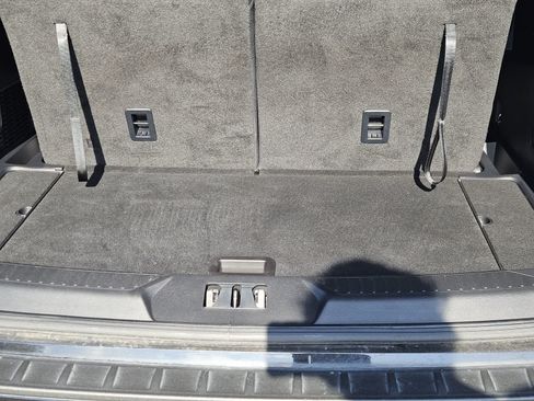 Used 2025 Ford Explorer ST-Line RWD image 31