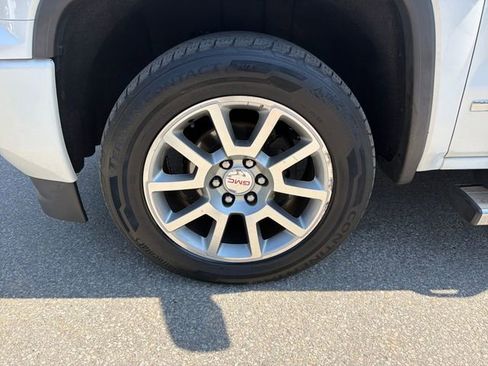 Used 2017 GMC Sierra 1500 Denali AWD/4WD image 32