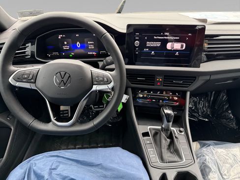 New 2026 Volkswagen Jetta Sport FWD image 11